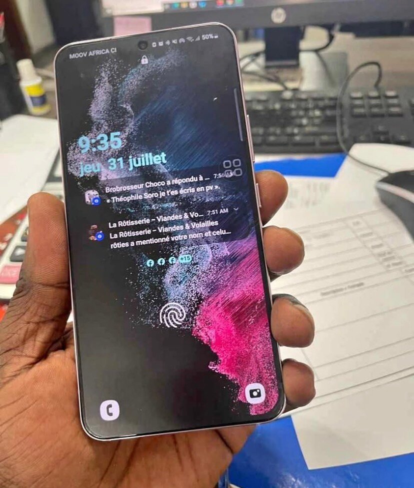 Samsung Galaxy S23 5G rose