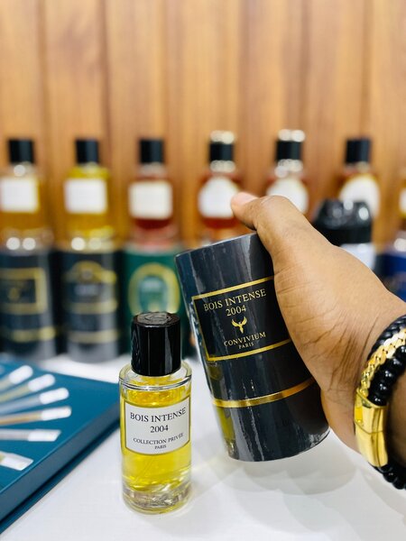 Parfum Bois intense 2004 Paris