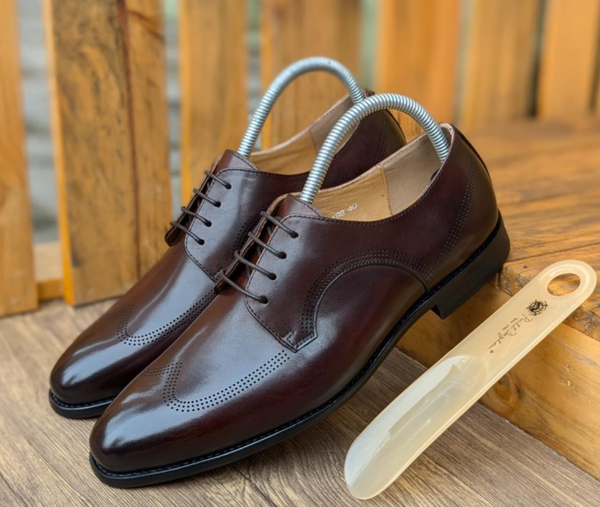 Leather formal shoes