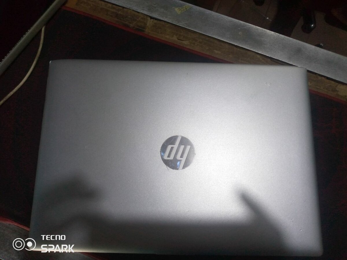 Ordinateur portable HP moderne