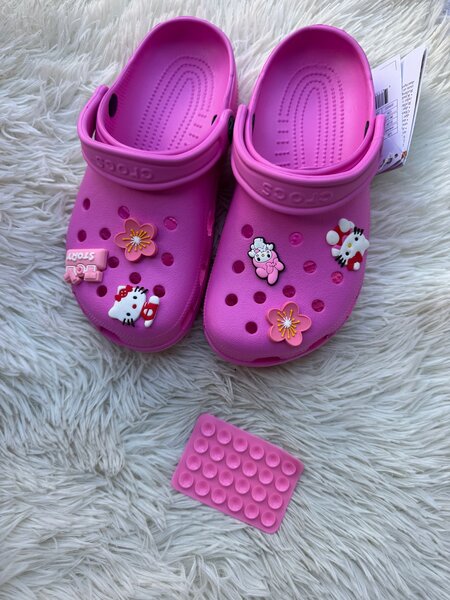 Crocs