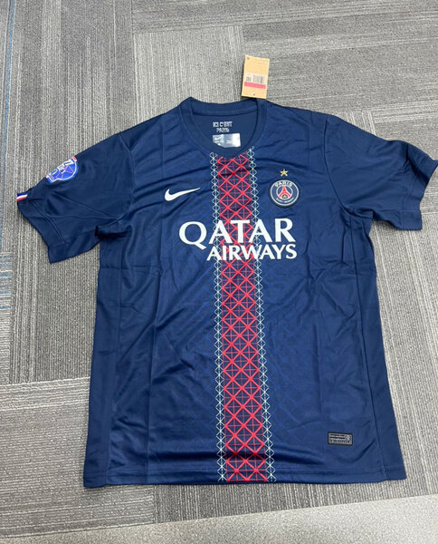 Maillots de football authentiques