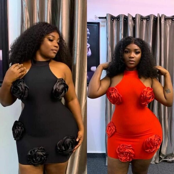 Robe élégante avec fleurs