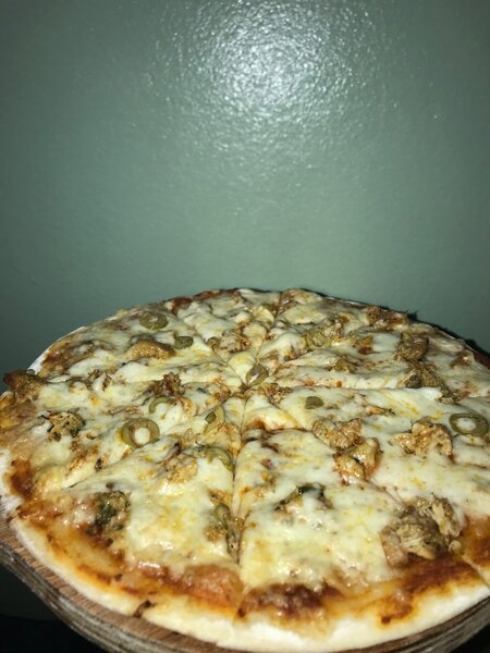 Pizza spéciale aux poulets