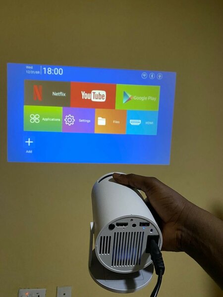 Smart android projector