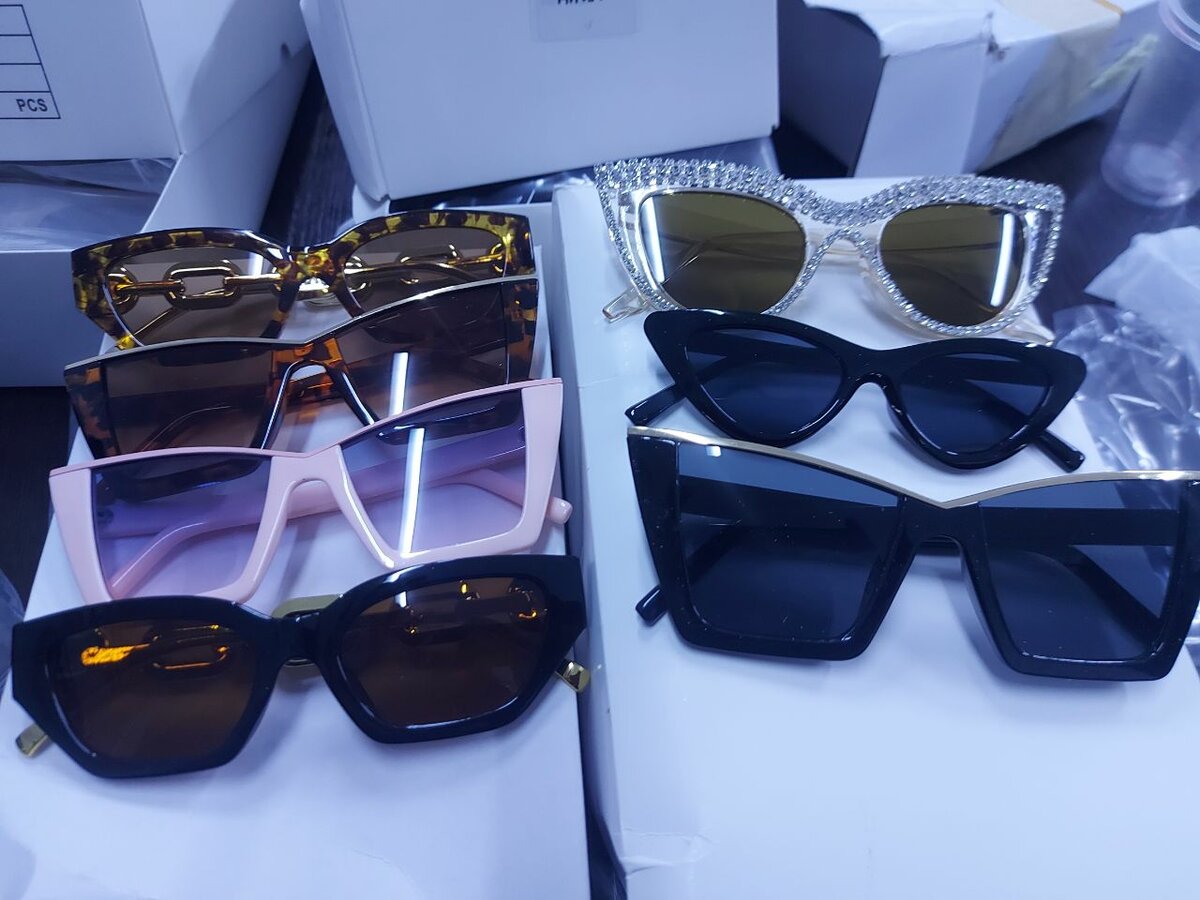 Солнцезащитные очки