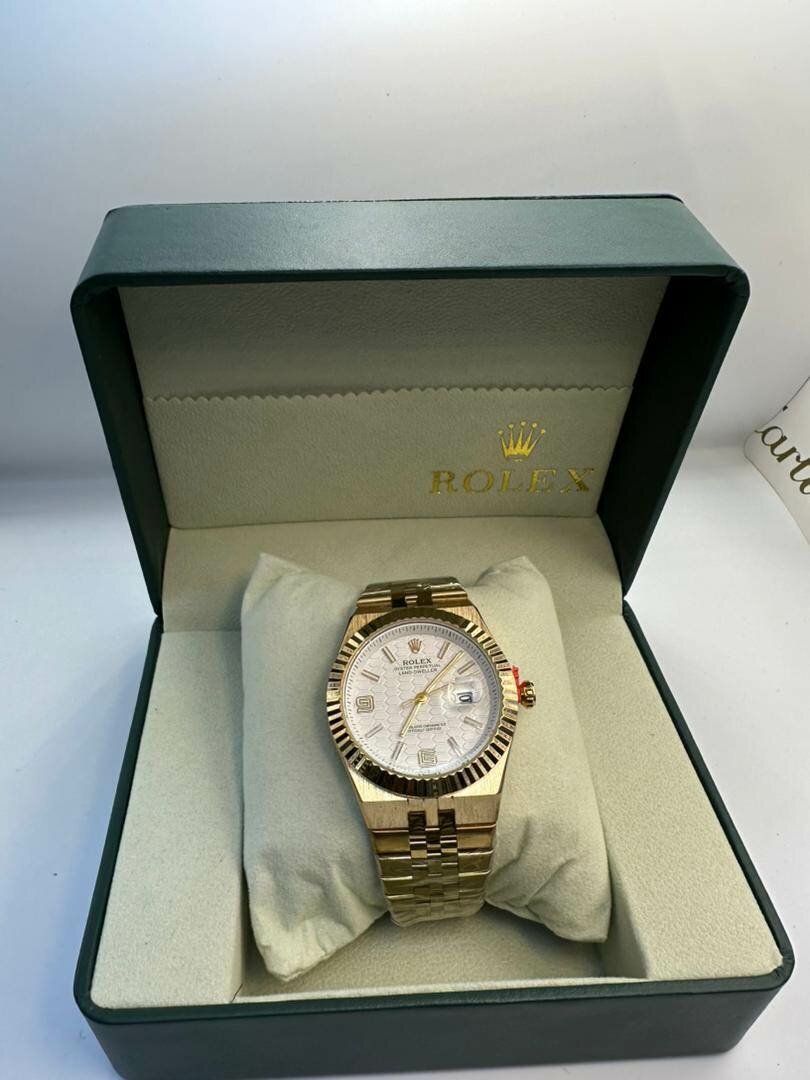 Luxury Gold Rolex Watch