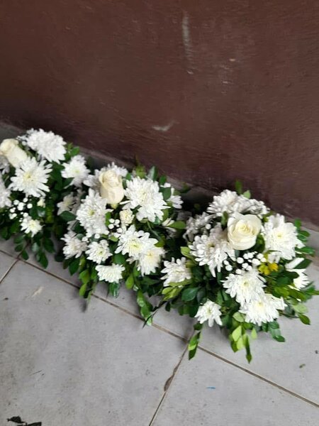 Bouquet de fleurs blanches