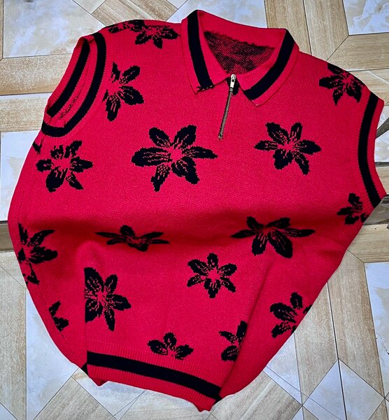 Pulls sans manches colorés