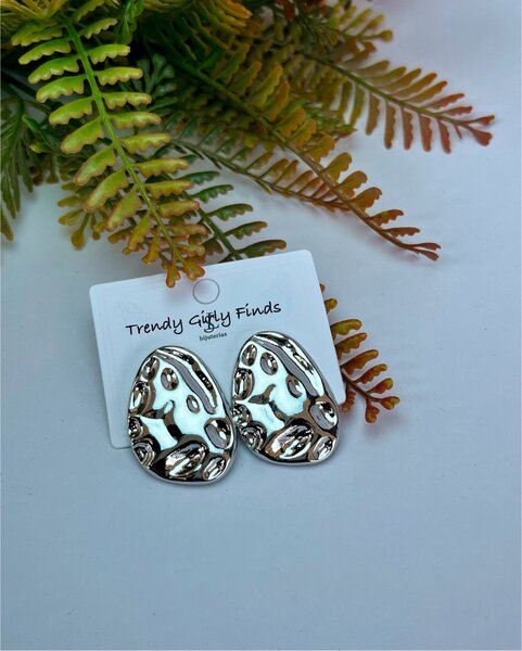 VEE Statement earrings