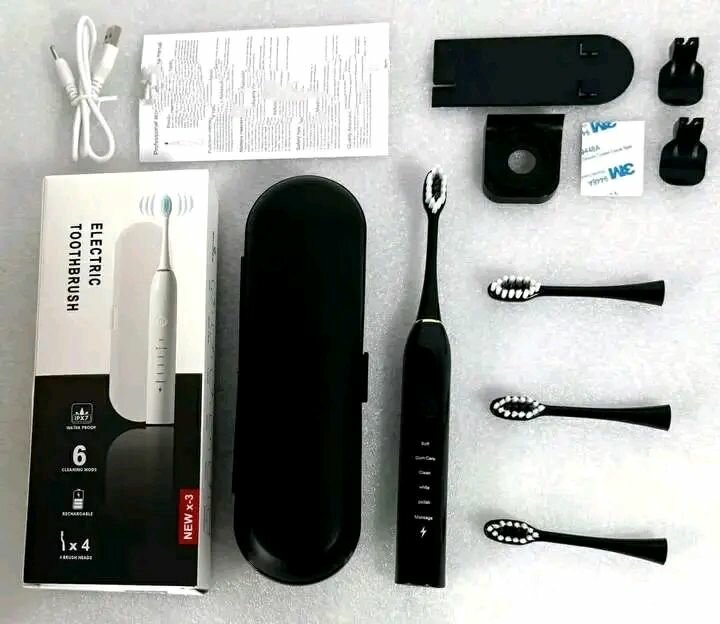 Brosse à dents électrique rechargeable avec 4 têtes de rechange