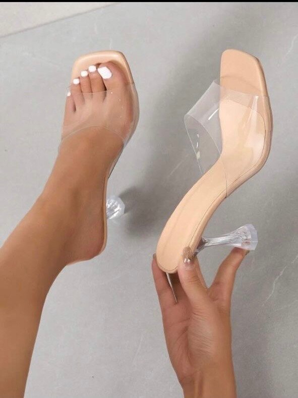 Mules à talon disponible à yopougon