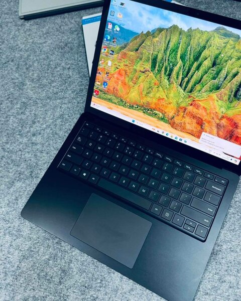 Surface Laptop 4 Core i7-1165G7