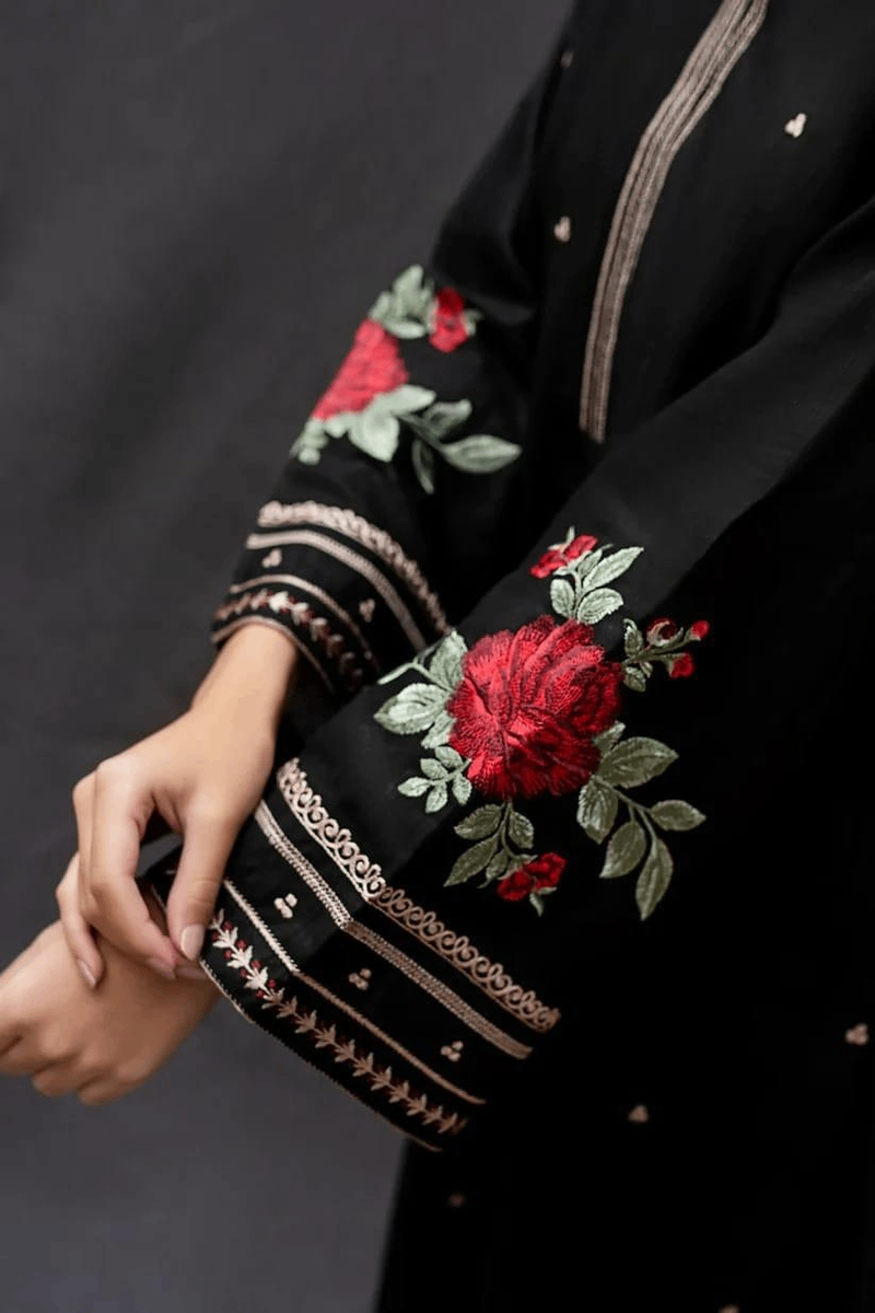 3 Pcs Women  unstitched Dhunka Embroidery Suit