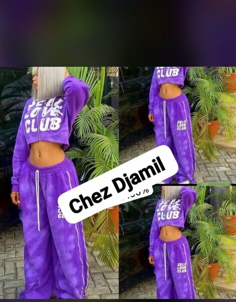 Tenue de sport violette