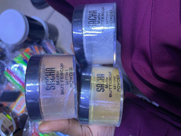 Sacha Buttercup Setting Powder