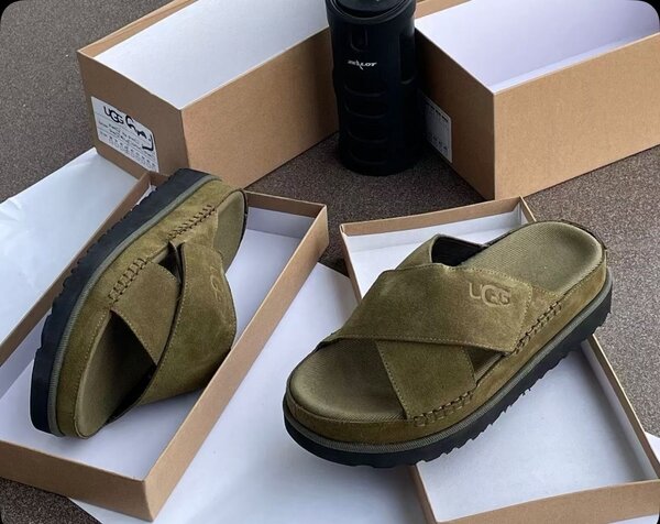 Tongs Homme Confort UGG