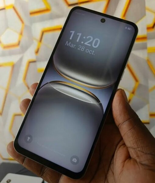 Smartphone Tecno moderne