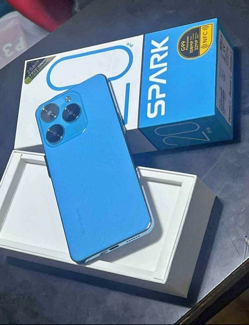 Tecno Spark 20 Pro 256 Go - 8 Go RAM - Bleu