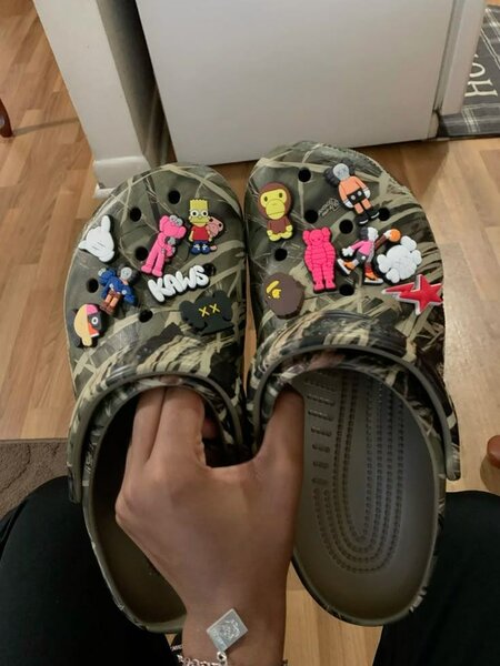 Crocs bape