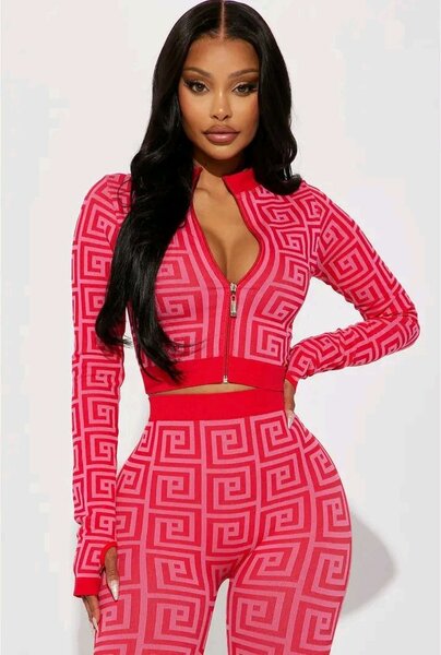 Combinaison rouge à motif géométrique pour femme