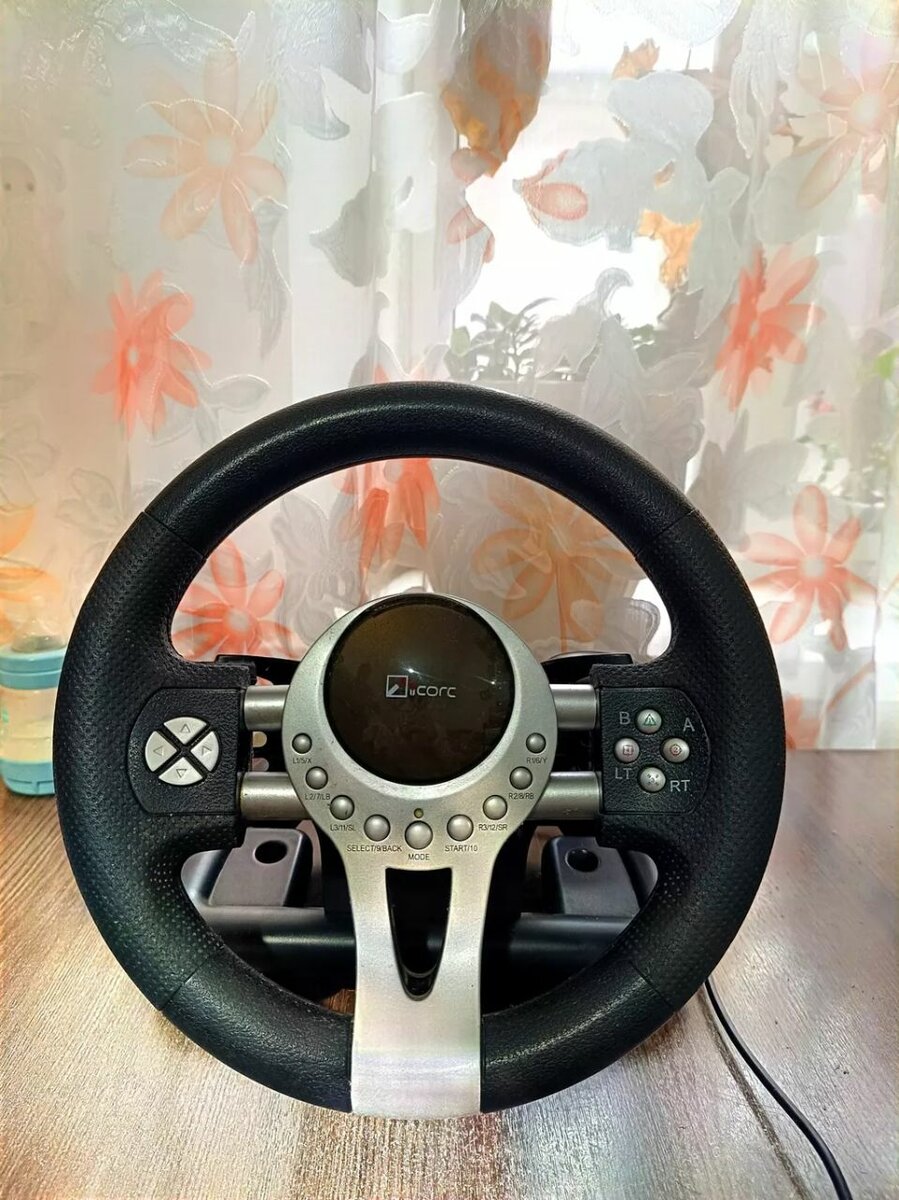 Игровой руль для xbox360 и PS3