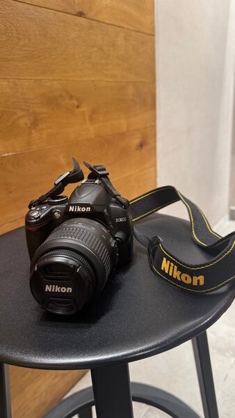 Appareil photo Nikon D3000