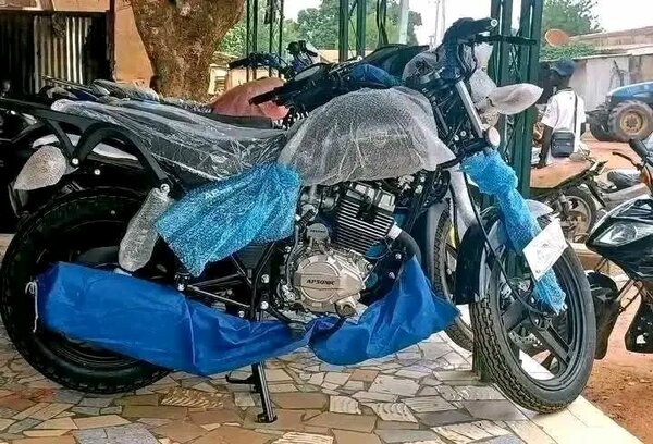 Moto urbaine moderne