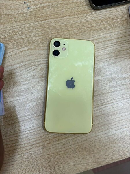 iPhone 11