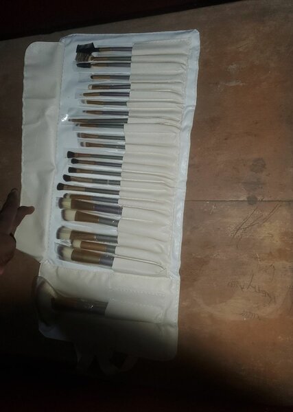 24 Pcs pinceaux de maquillage professionnel