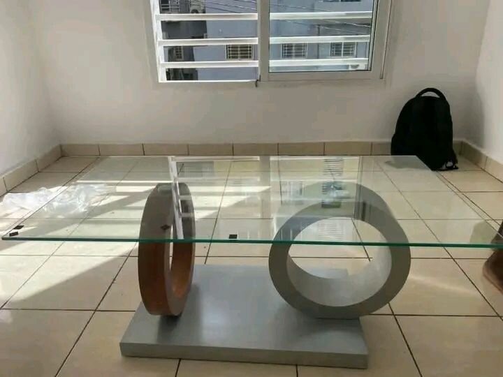 Table basse en verre design