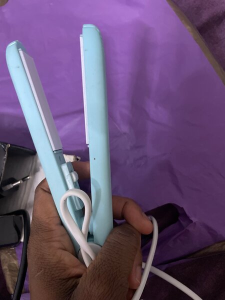 Mini fer à lisser portable