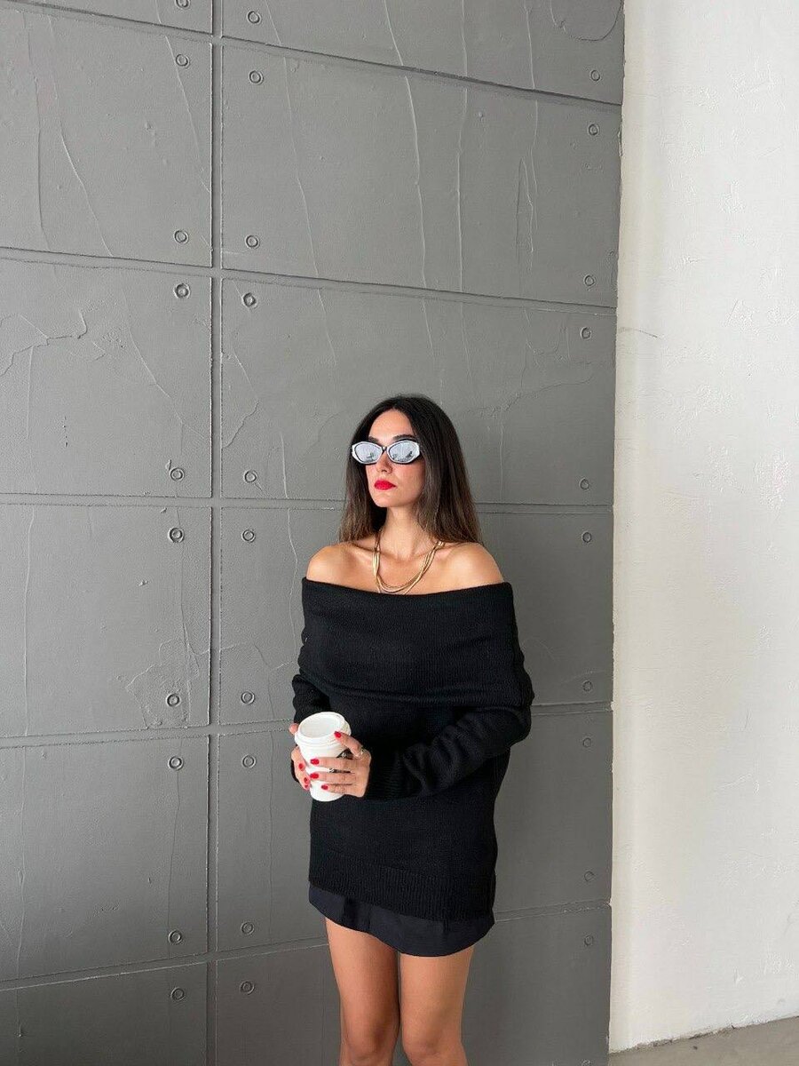 Модный свитер