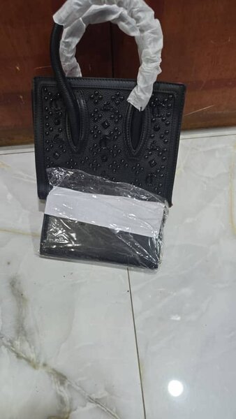 Louboutin avec son bedou