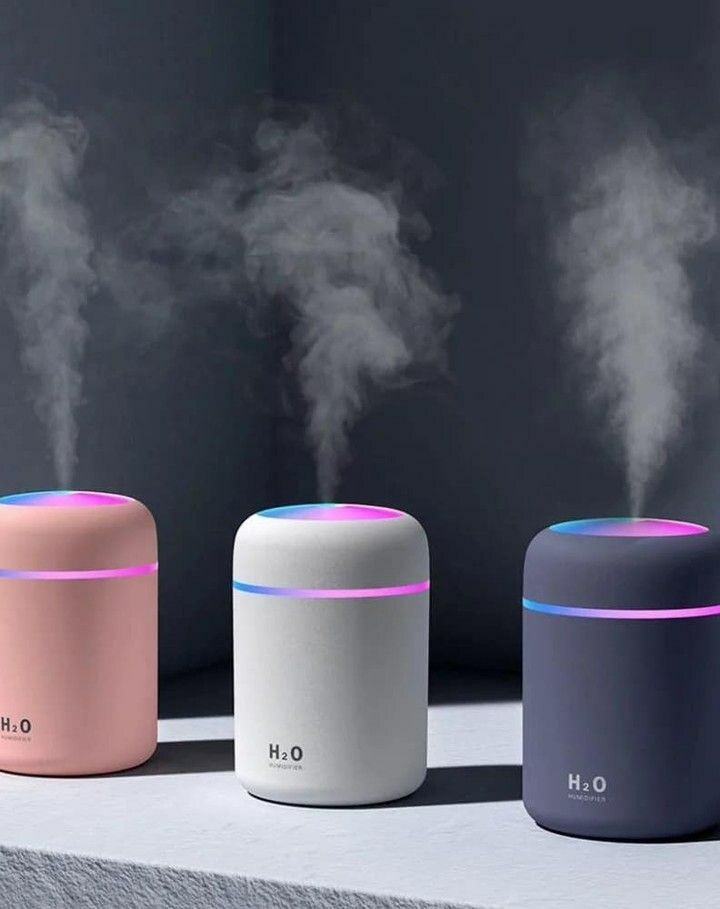 Humidifier with essential oil