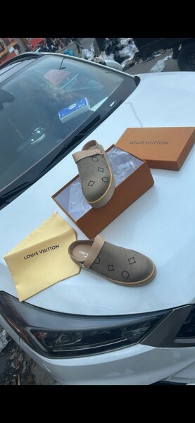 Mules en toile élégantes