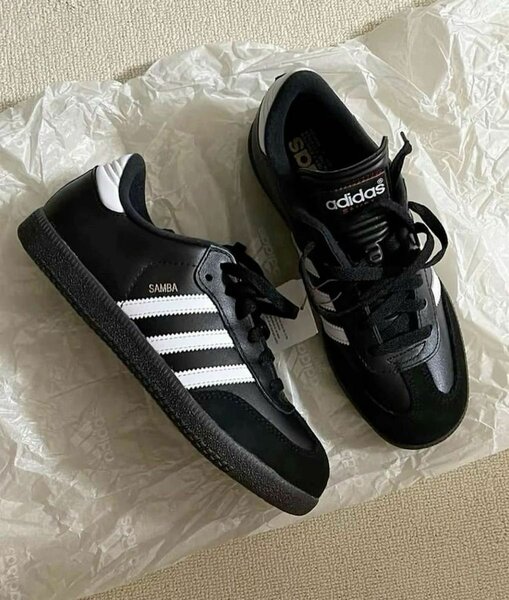 Adidas samba