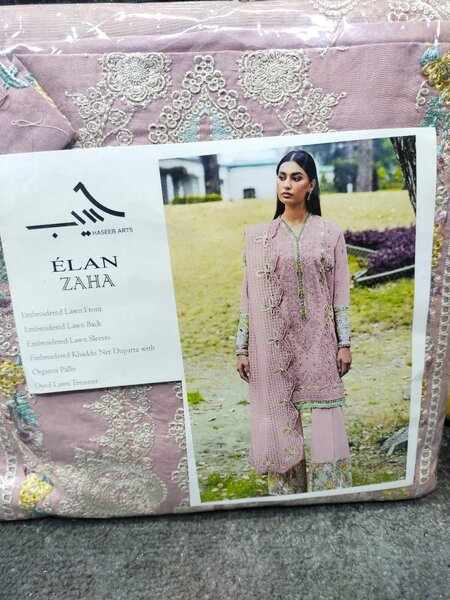 Luxury Lawn 3 PEACE suit