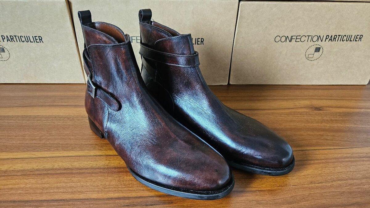 Boot à lanière semelle cuir