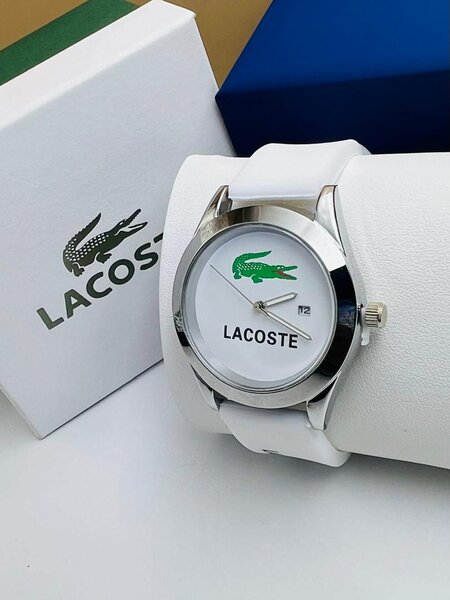 Montre Lacoste