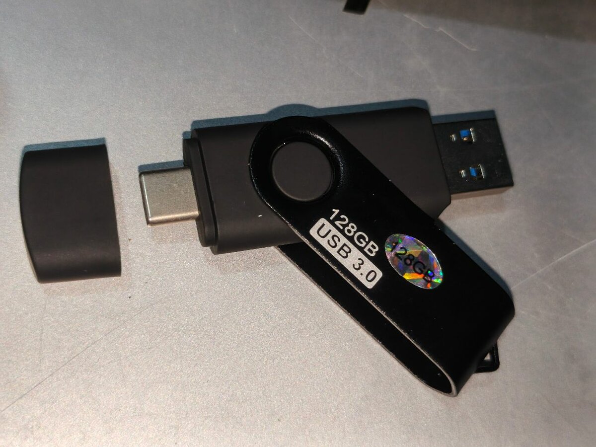 128 GB - Clé USB 3.0 (2 en 1)