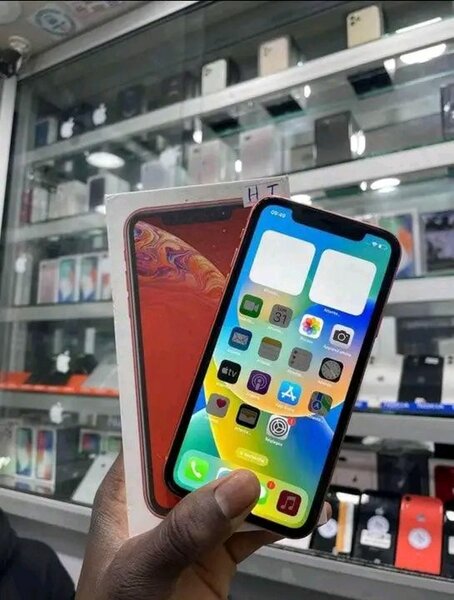 iPhone XR Rouge Neuf