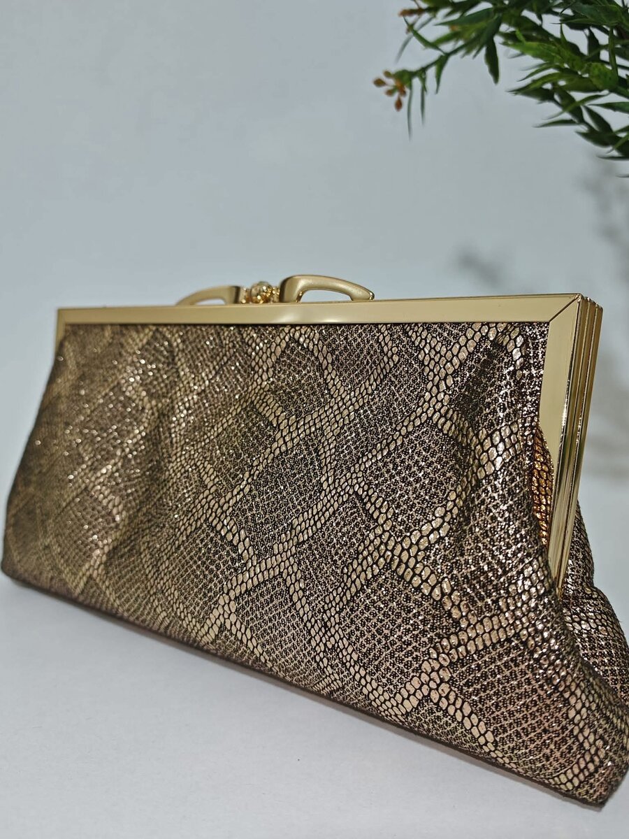 Sac à main en cuir métallisé