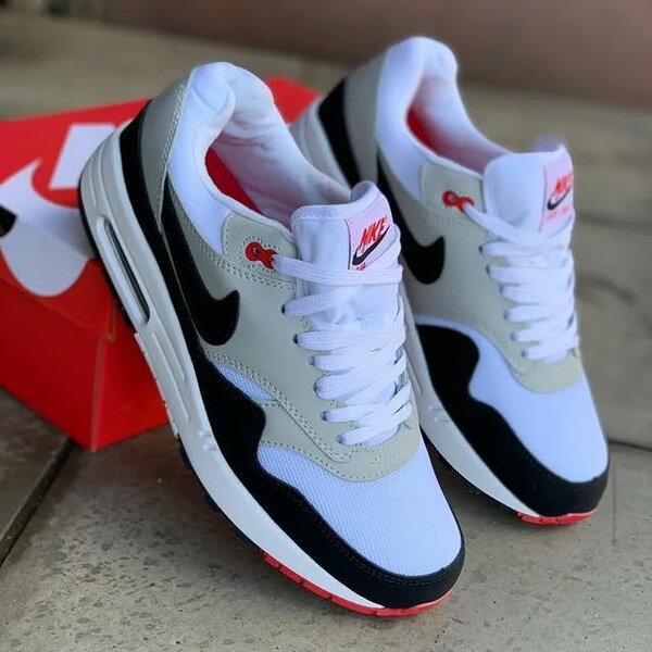 men's sneakers size 40-45