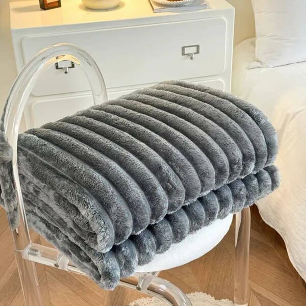 Couverture en peluche ondulée