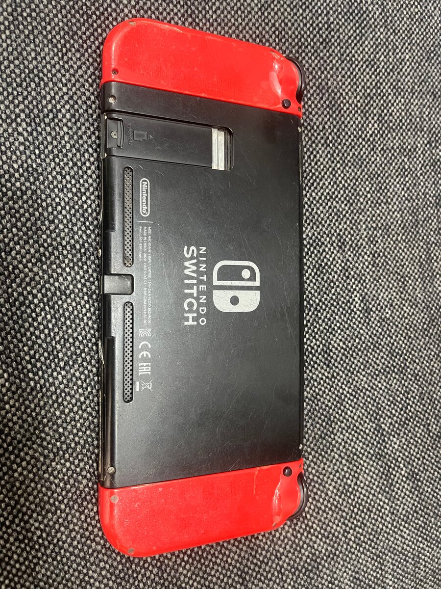 Nintendo Switch Lite rouge