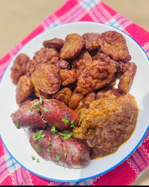 Claclo et sa saucisse