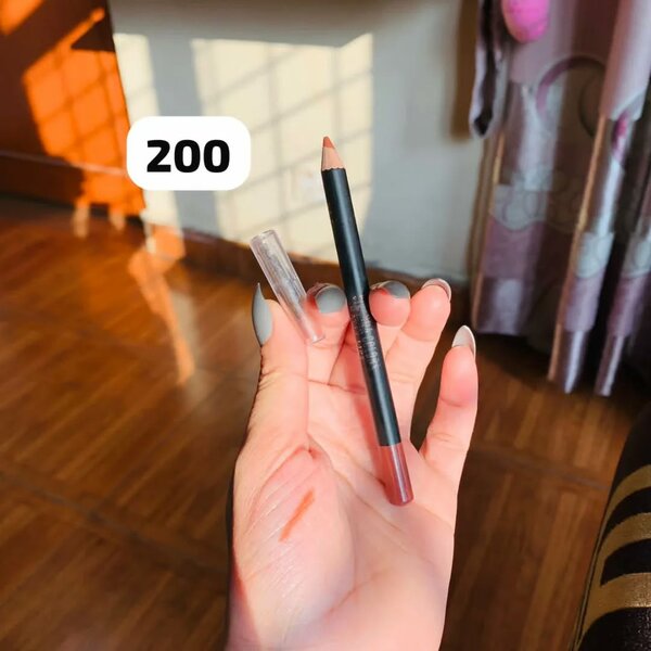 Lip Pencil