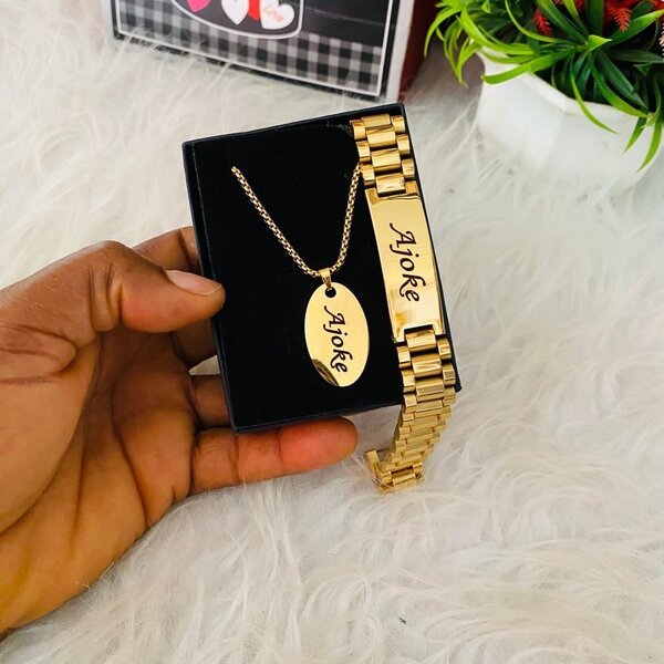 Colliers et Bracelets Élégants