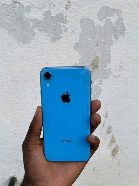 iPhone XR Bleu 64Go